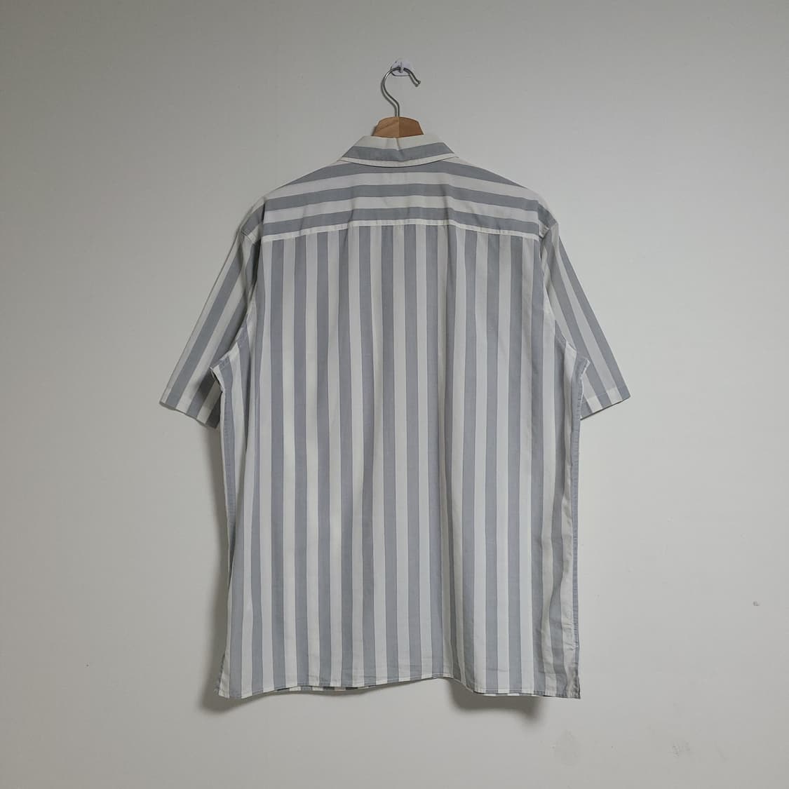 (L) UNIQLO 유니클로 U 스트라이프 반팔 셔츠 상품이미지4