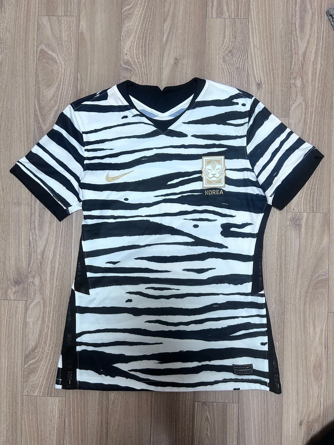 나이키 대한민국 국대 어웨이 유니폼 상품이미지1
