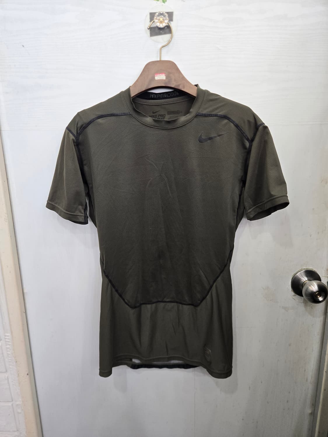 L,100 )) NIKE 나이키 프로컴뱃 반팔티셔츠! 달라붙는핏~ 상품이미지2