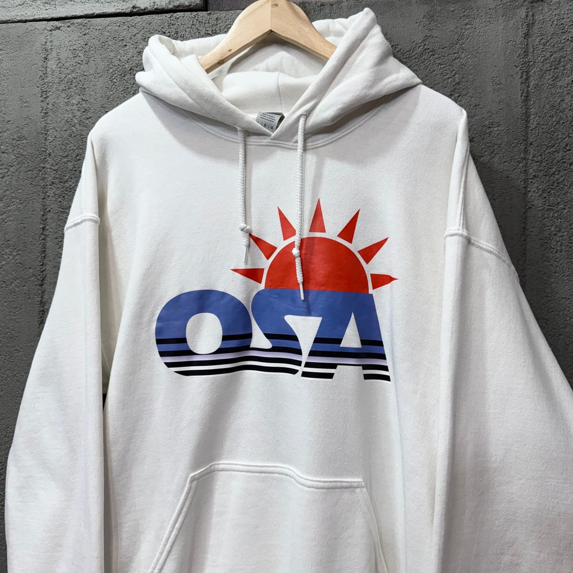 오사마리 크루 화이트 스웻 후드티 (XL)   상품이미지1