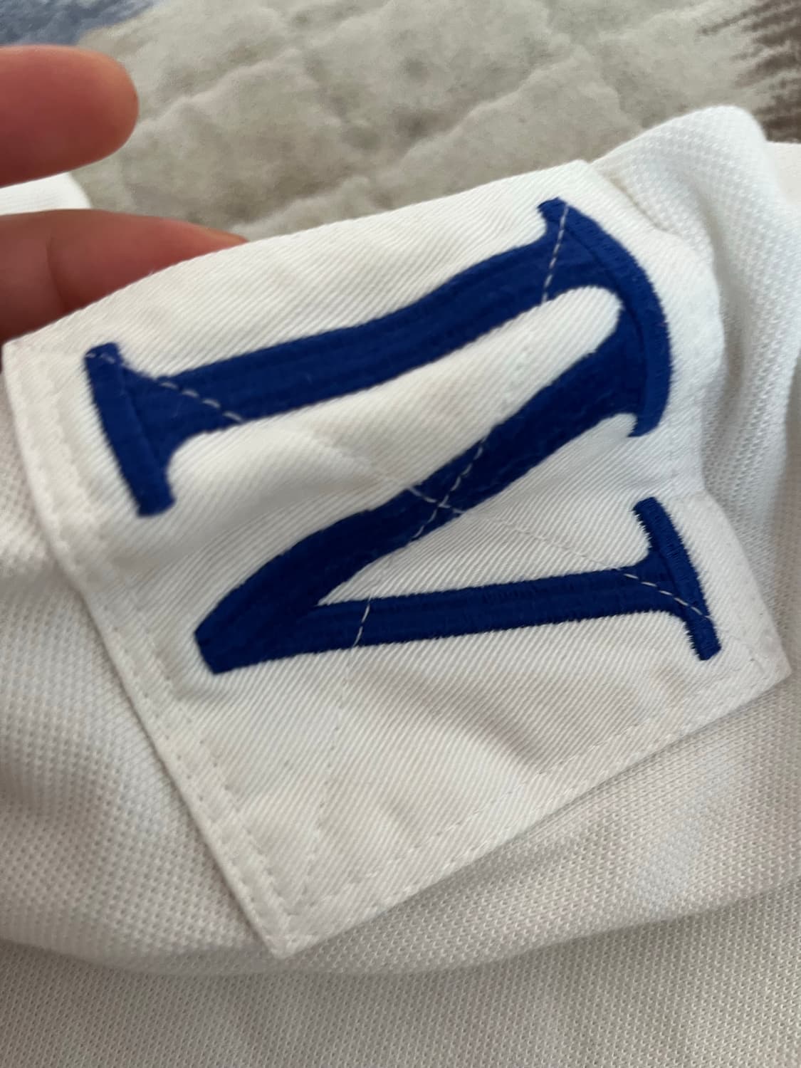 폴로 S 빅포니 카라 롱슬리브 화이트 판매합니다 상품이미지2