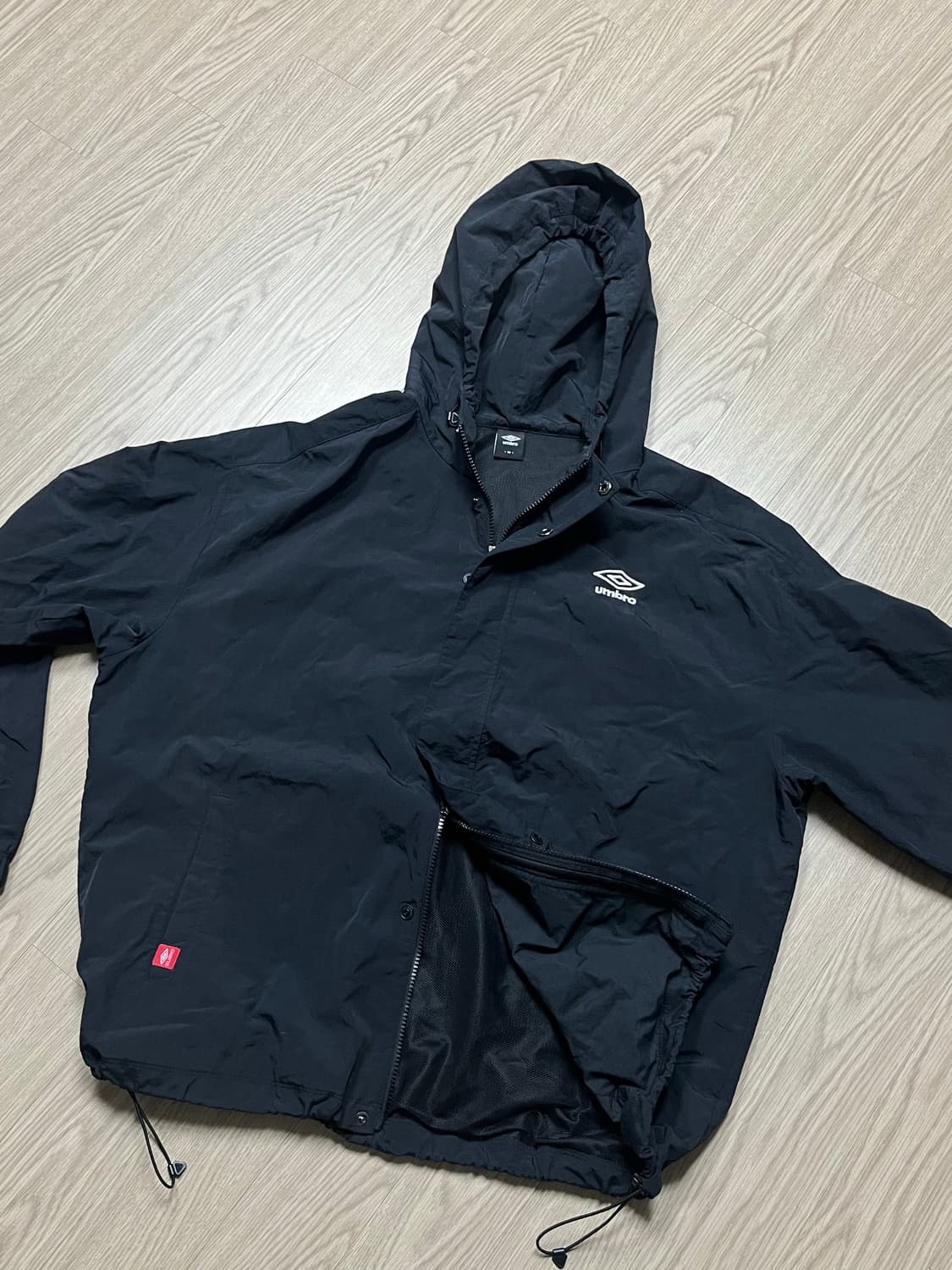 엄브로 투웨이 바람막이 상품이미지2