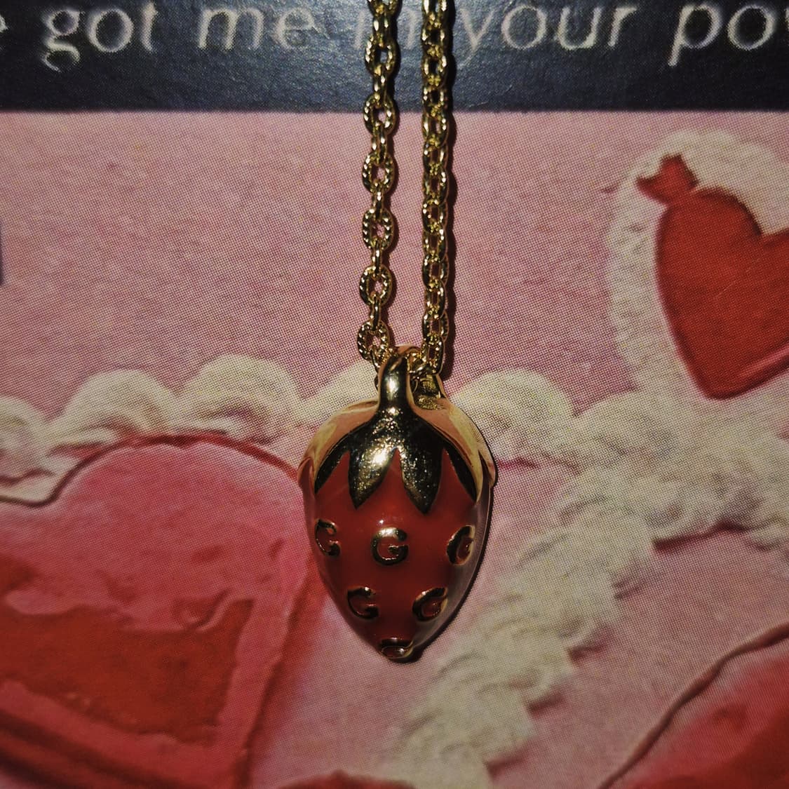 80s 지방시 레어 딸기 로고 비쥬 목걸이 상품이미지9