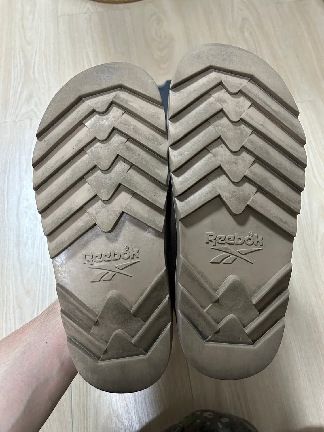 리복 x 니들스 비트닉 목 모던 베이지 익스트림 퍼플 280 상품이미지6