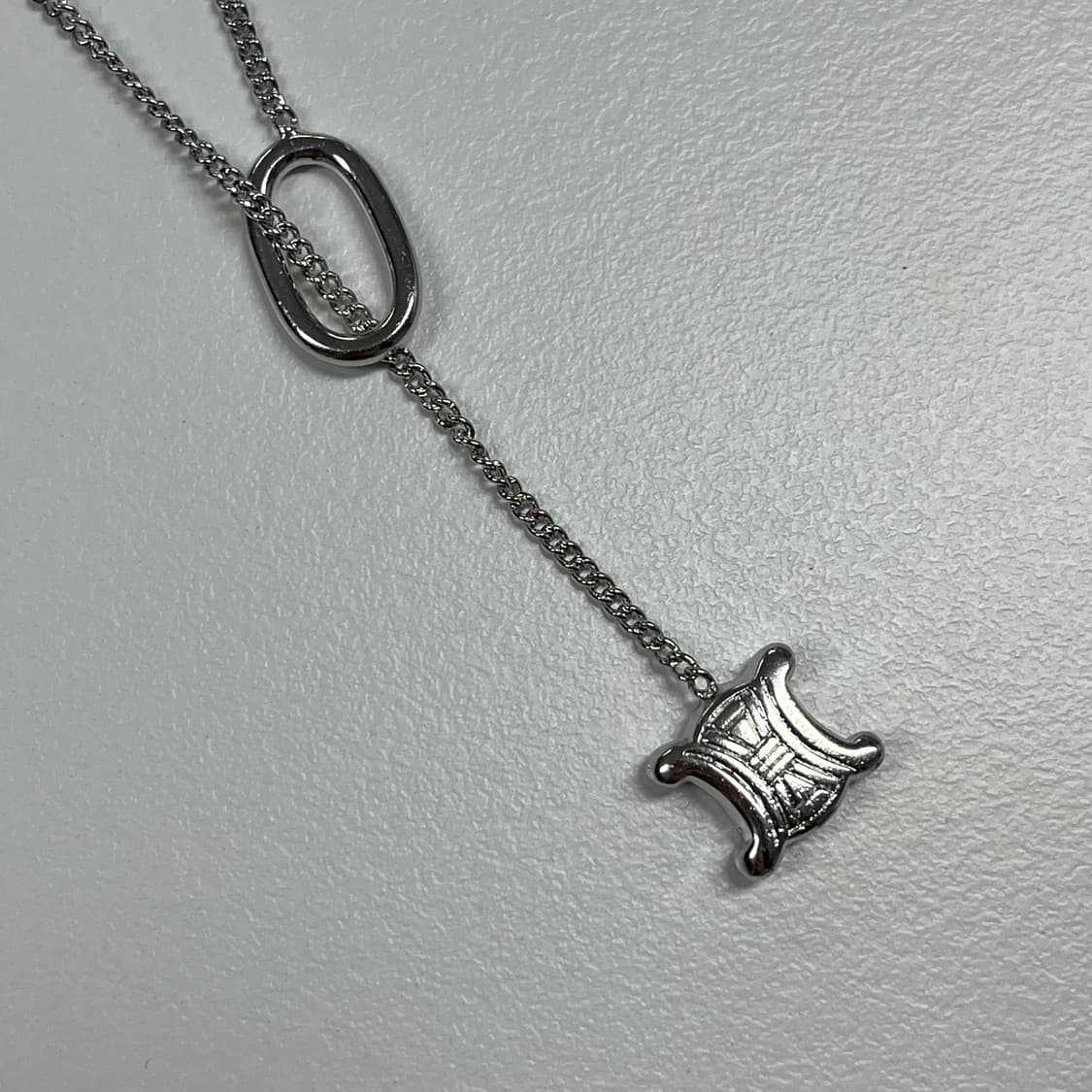 셀린느 트리오페 드롭 목걸이 상품이미지1