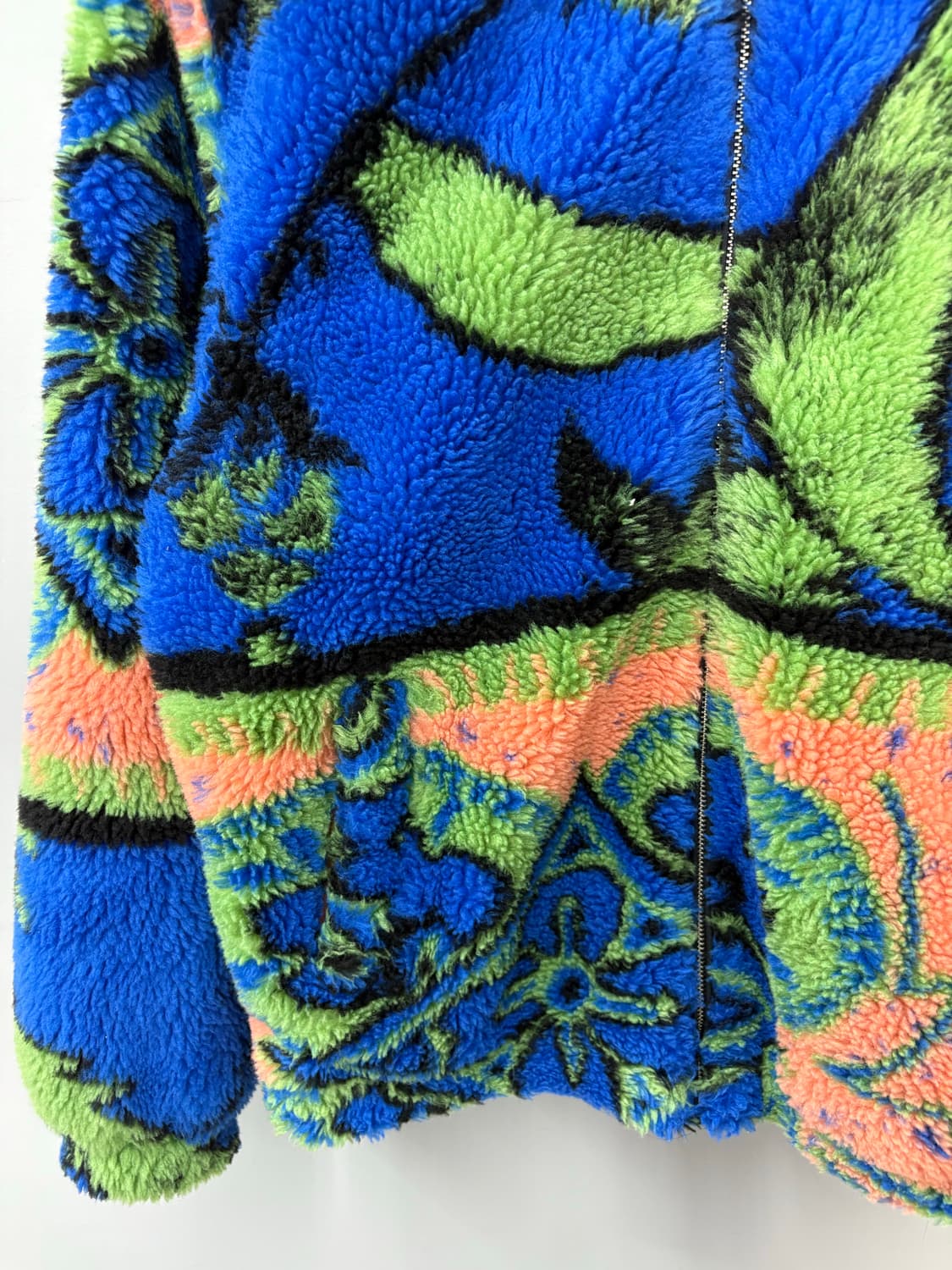 디스이즈네버댓 바틱 인조모피 자켓 블루 A3291 상품이미지3