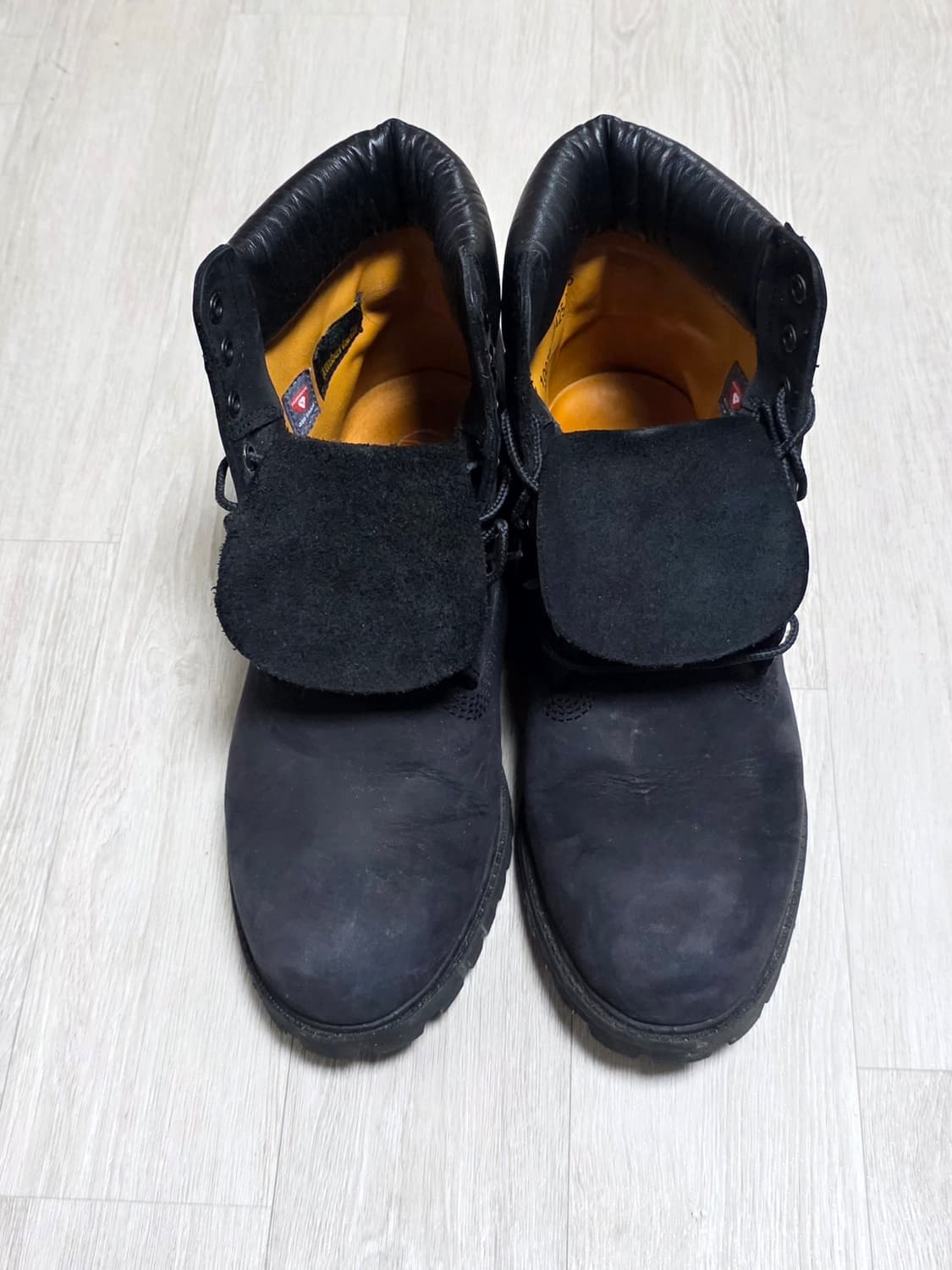 팀버랜드 6인치 프리미엄 블랙부츠(260~265) 상품이미지4