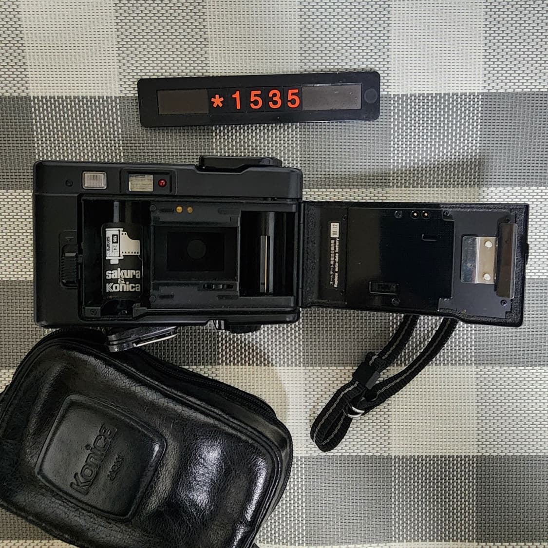 코니카 EFJ 오토데이트 블랙 필름카메라 코니카 팝 동일 상품이미지5