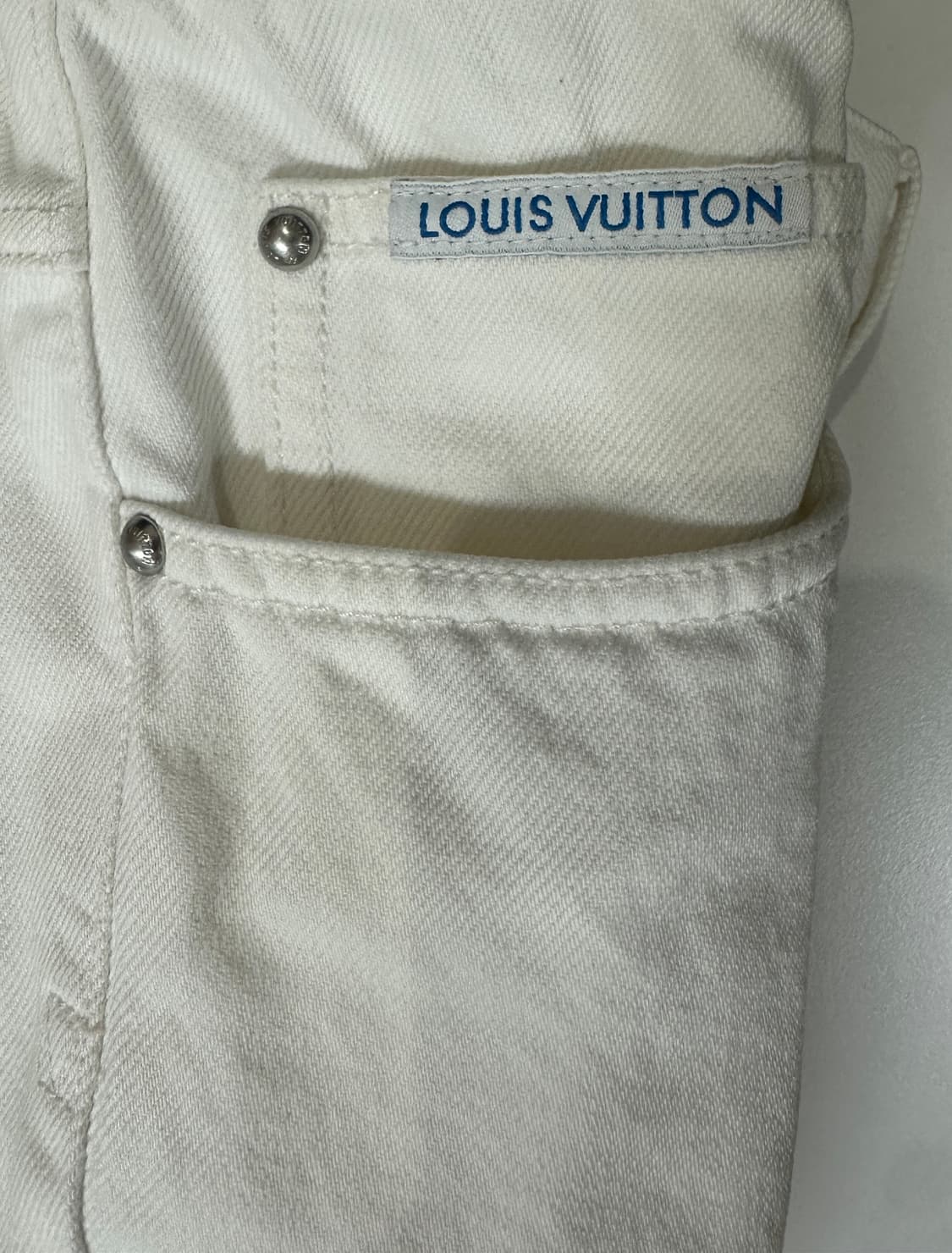루이비통 화이트 데님 팬츠 로고 팬츠 상품이미지5