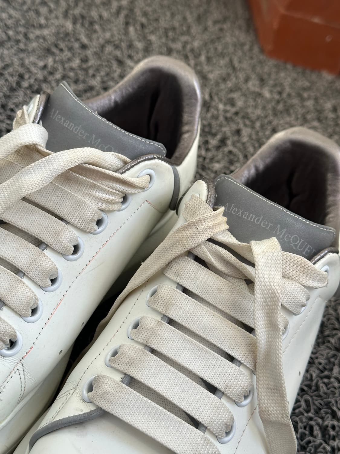 알렉산더 맥퀸 오버솔 스니커즈 39/245 상품이미지7