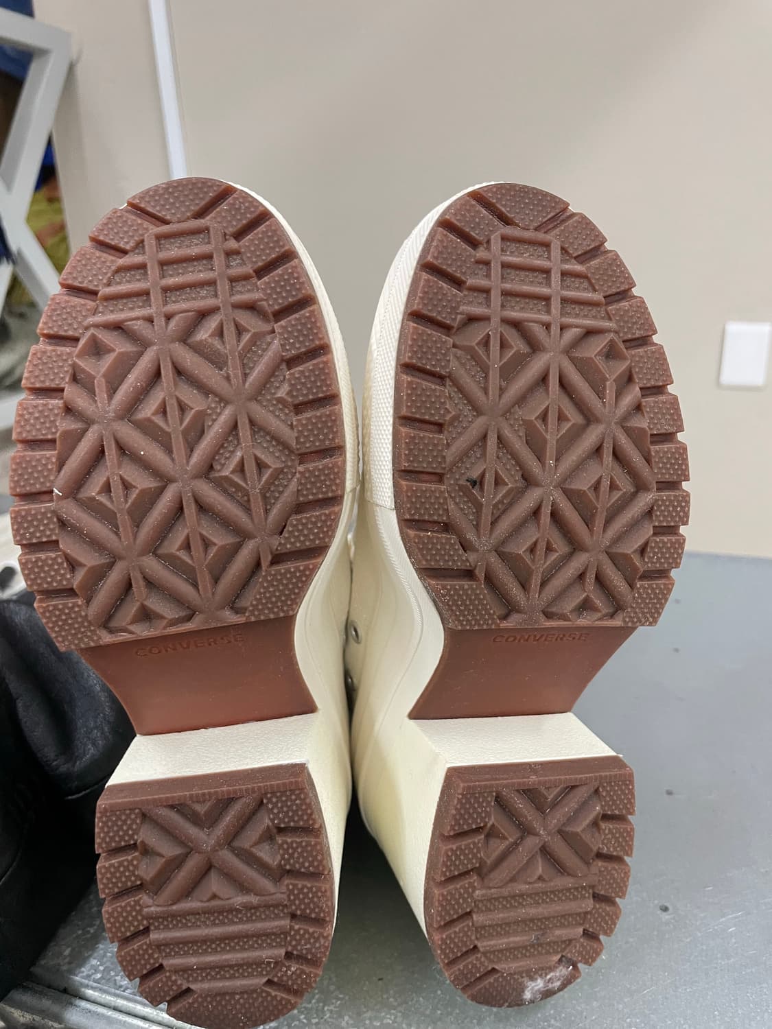 컨버스 척 70 디 럭스 힐 에그렛 225 상품이미지6