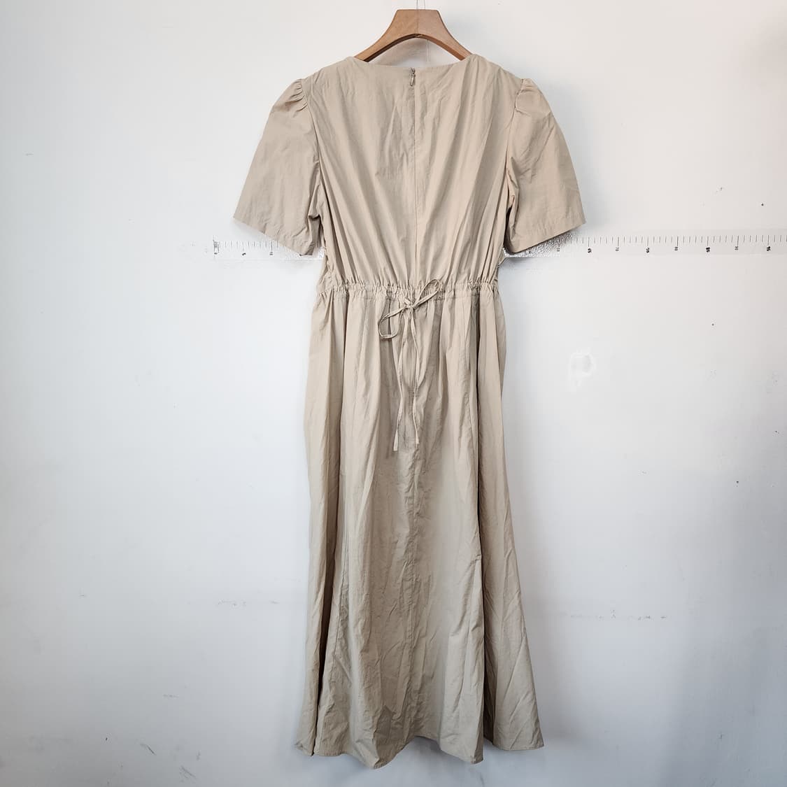 지컷 베이지 퍼프 반팔 롱 원피스 상품이미지3