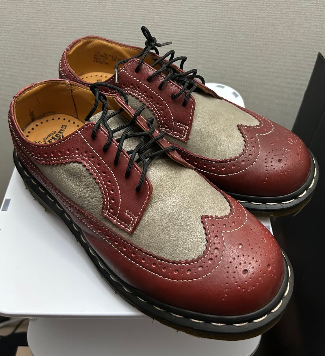 닥터마틴 3989 브로그 윙팁 슈즈 상품이미지2