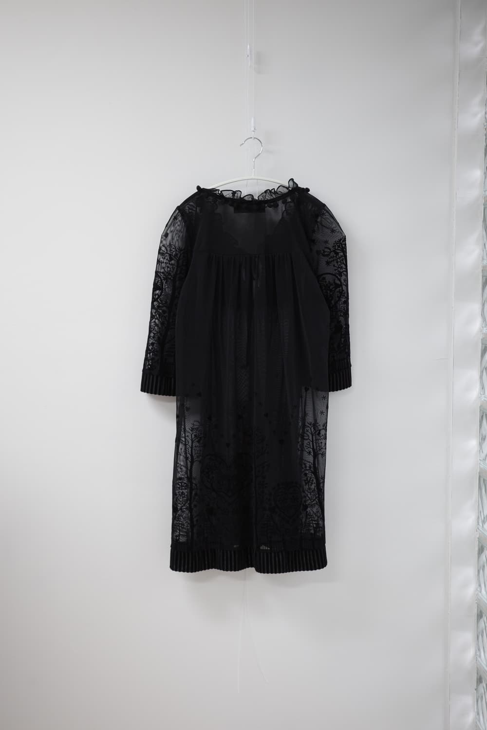 Black lace pompom one-piece 상품이미지8