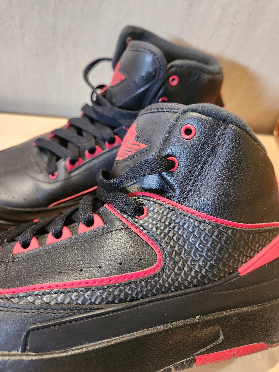 나이키 에어 조던 2 레트로 블랙 레드 (24cm) 🏀 한정판 감성 상품이미지6