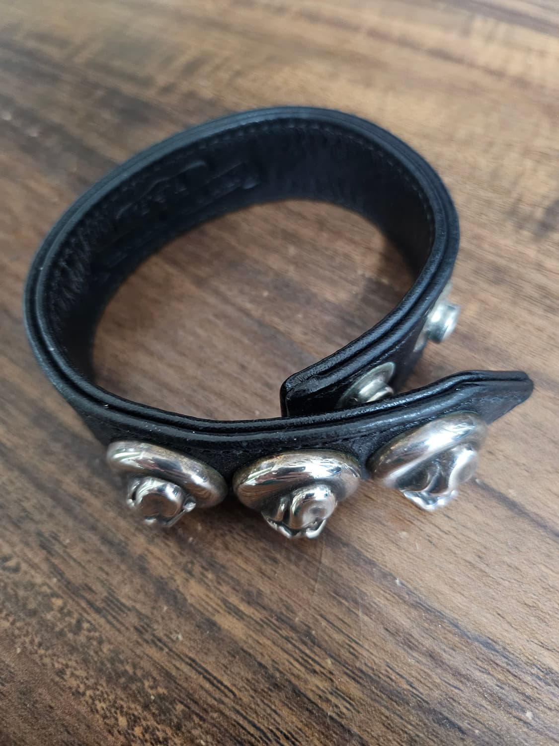 크롬하츠 3버튼 립앤텅 팔찌 상품이미지2