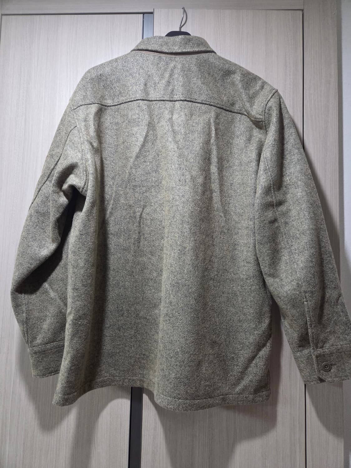 유니클로 울 더블포켓 상품이미지2