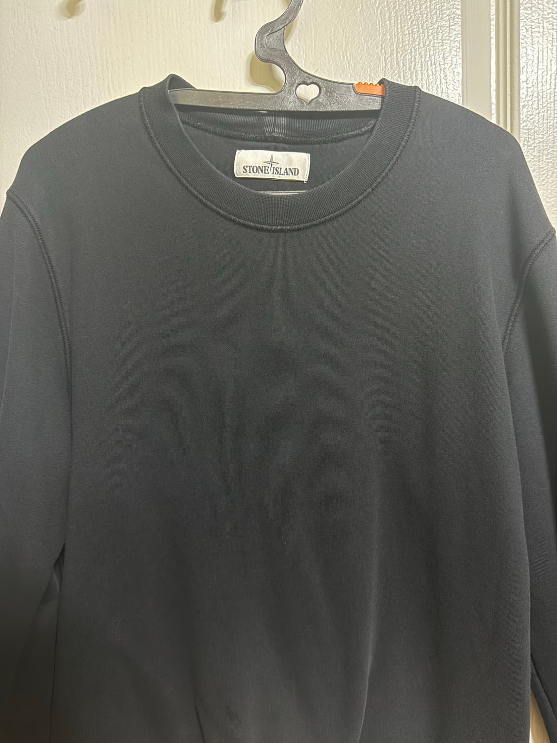 스톤아일랜드 맨투맨 21FW 상품이미지1