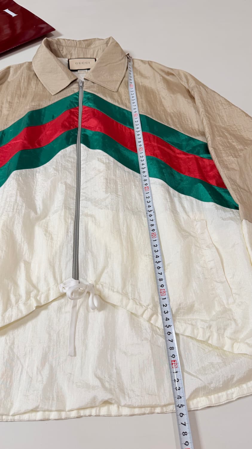 정품새상품) 구찌 GUCCI 20SS 셰브론 바람막이 M 정가 260만 상품이미지6