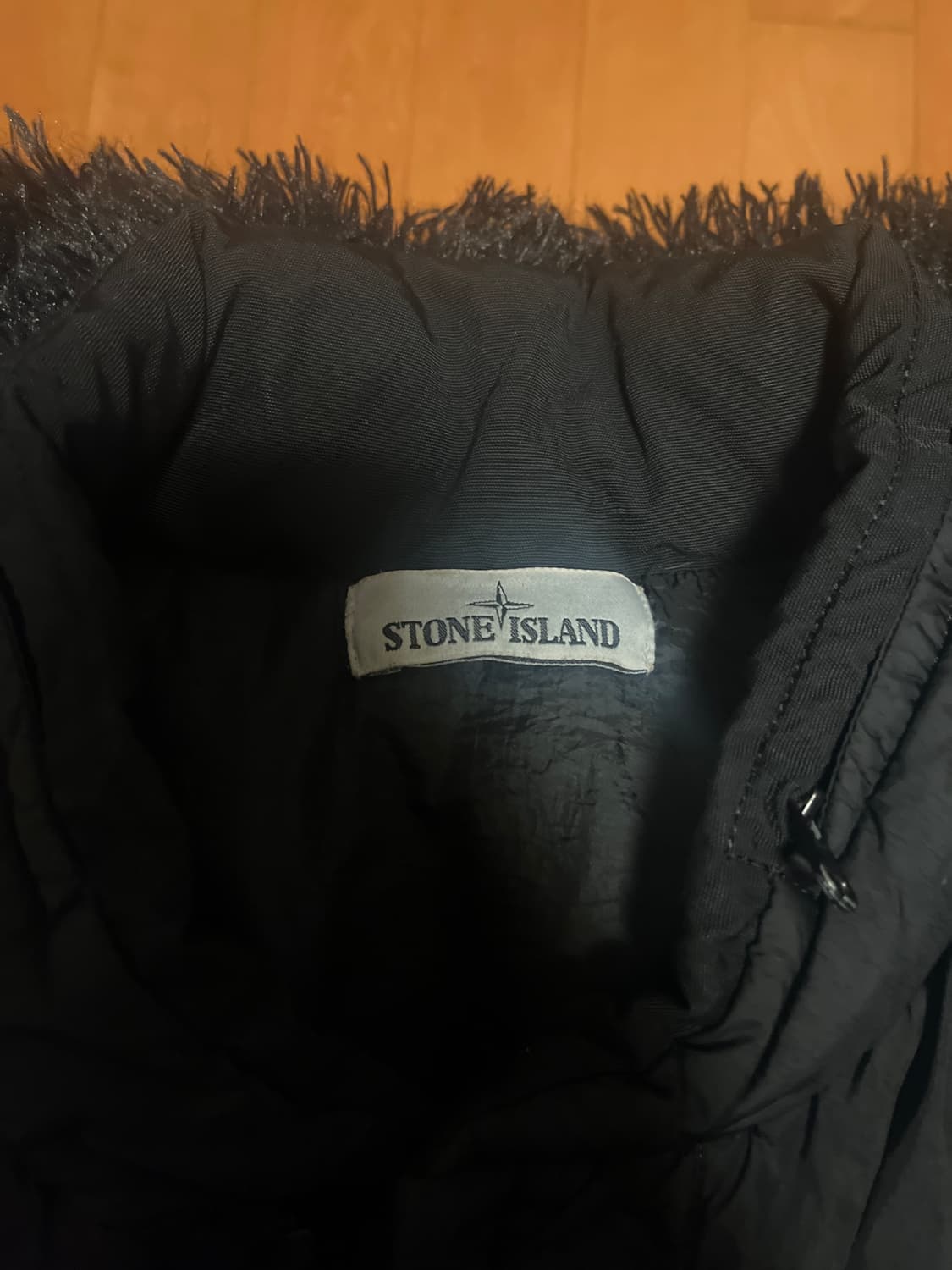 XL) 17fw 스톤아일랜드 크링클랩스 패딩 블랙 (우원재패딩) 상품이미지2