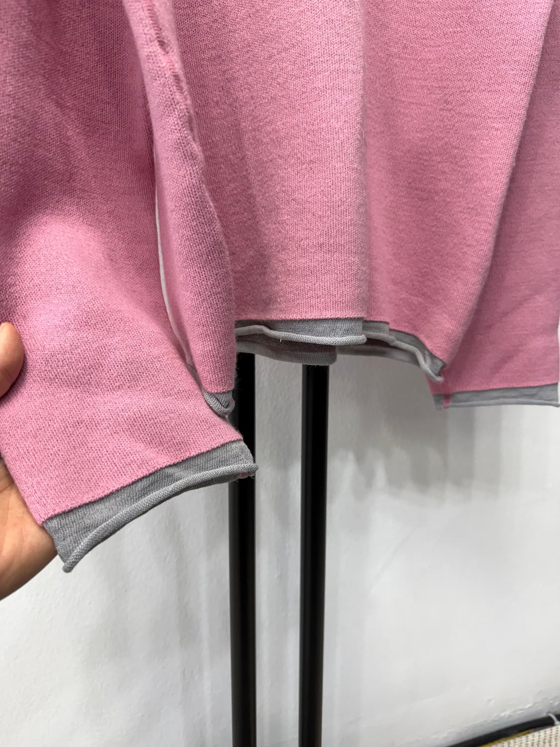 매장판정품) 랑방 한섬 남성 오버핏 니트 스웨터 S 상품이미지4