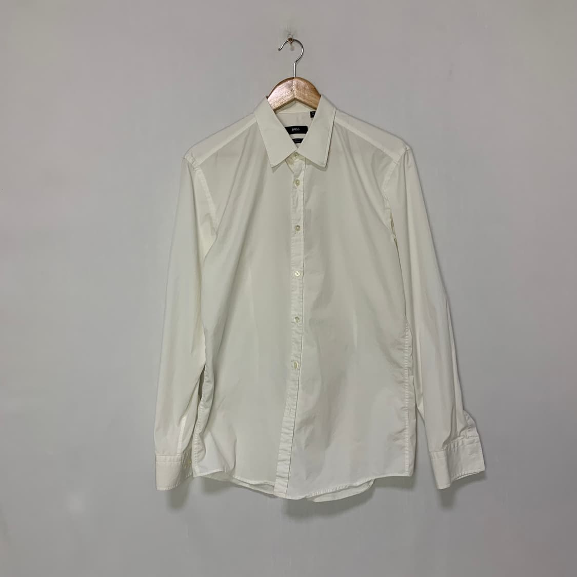 휴고보스 빈티지 아이보리 슬림핏 긴팔 셔츠 41사이즈 남녀공용 상품이미지1
