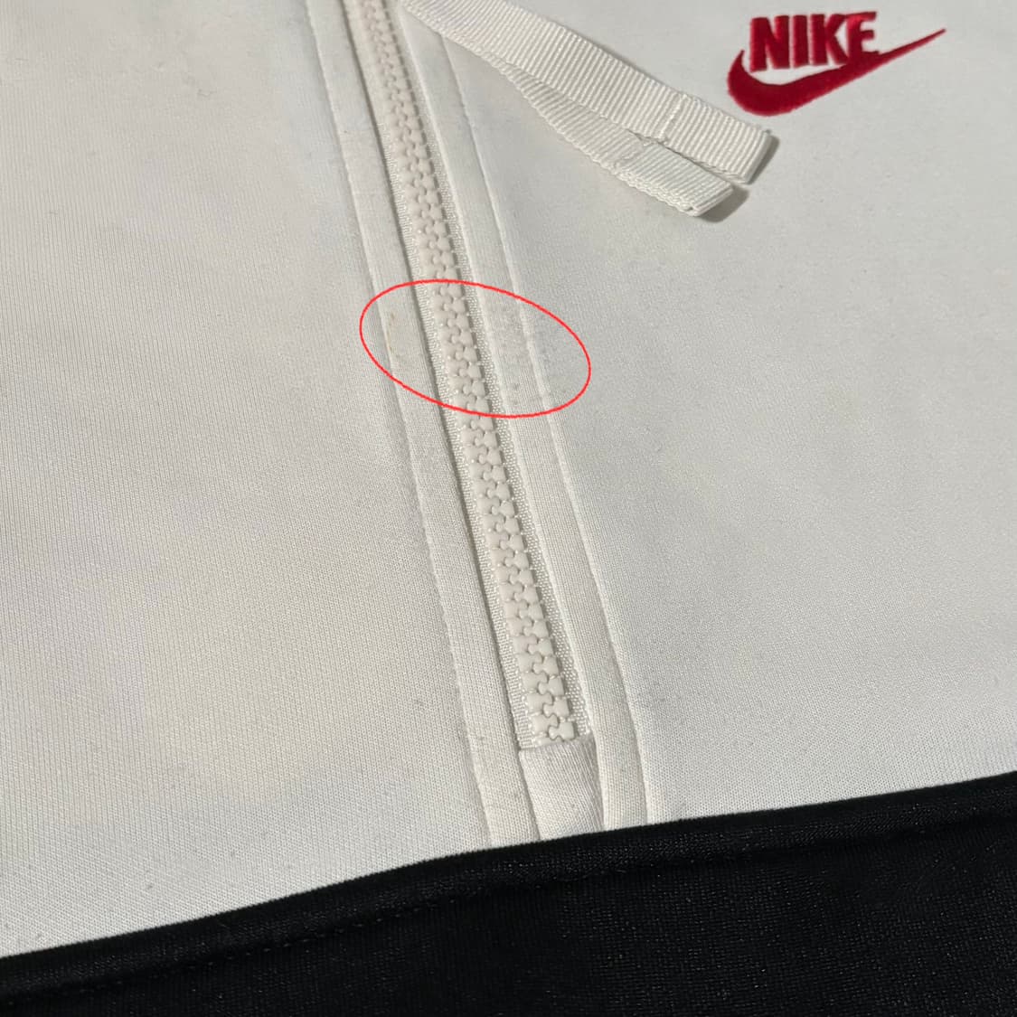 [L] 나이키 검흰 레드 포인트 져지 반집업 상품이미지6