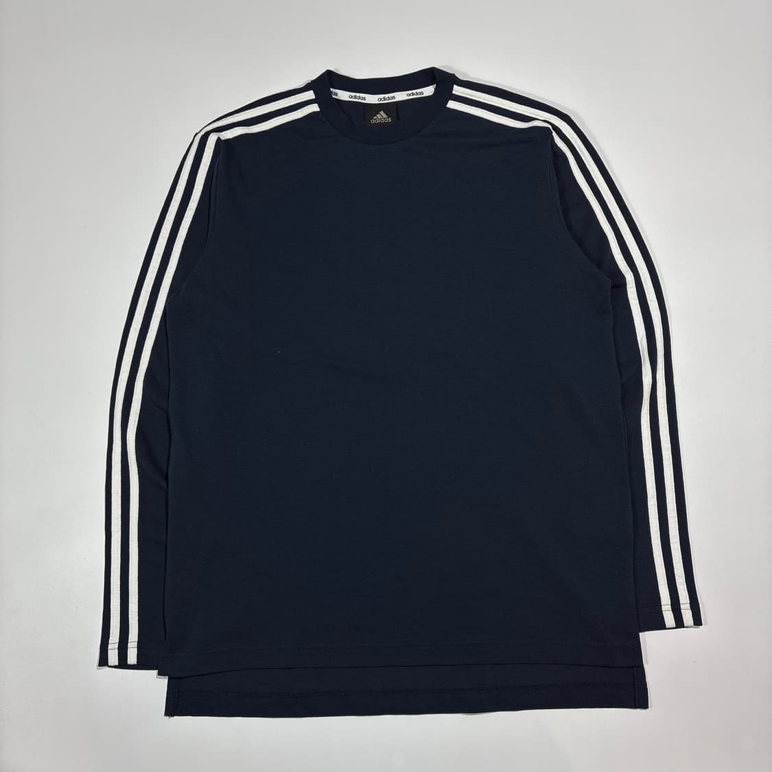 아디다스 네이비 삼선 긴팔 티셔츠 상품이미지1