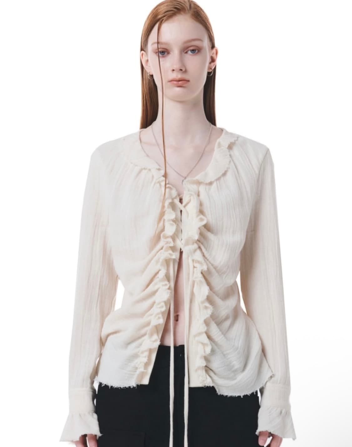 세릭 블라우스 ROUGH EYELET SHIRRING BLOUSE 상품이미지1