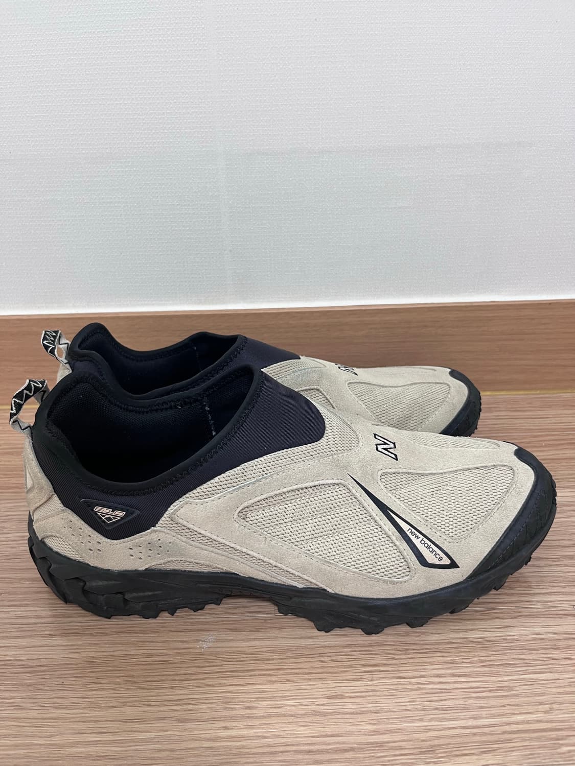 뉴발란스 610 슬립온 상품이미지2