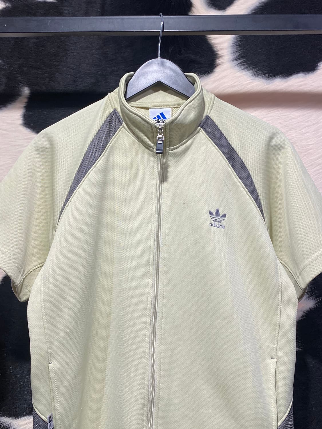 Adidas 메쉬 배색 반팔 집업 상품이미지2