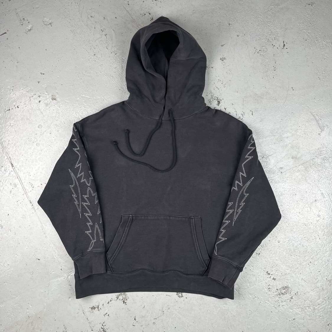 리바이스 웨스턴 자수 슬리브 후드티 상품이미지1