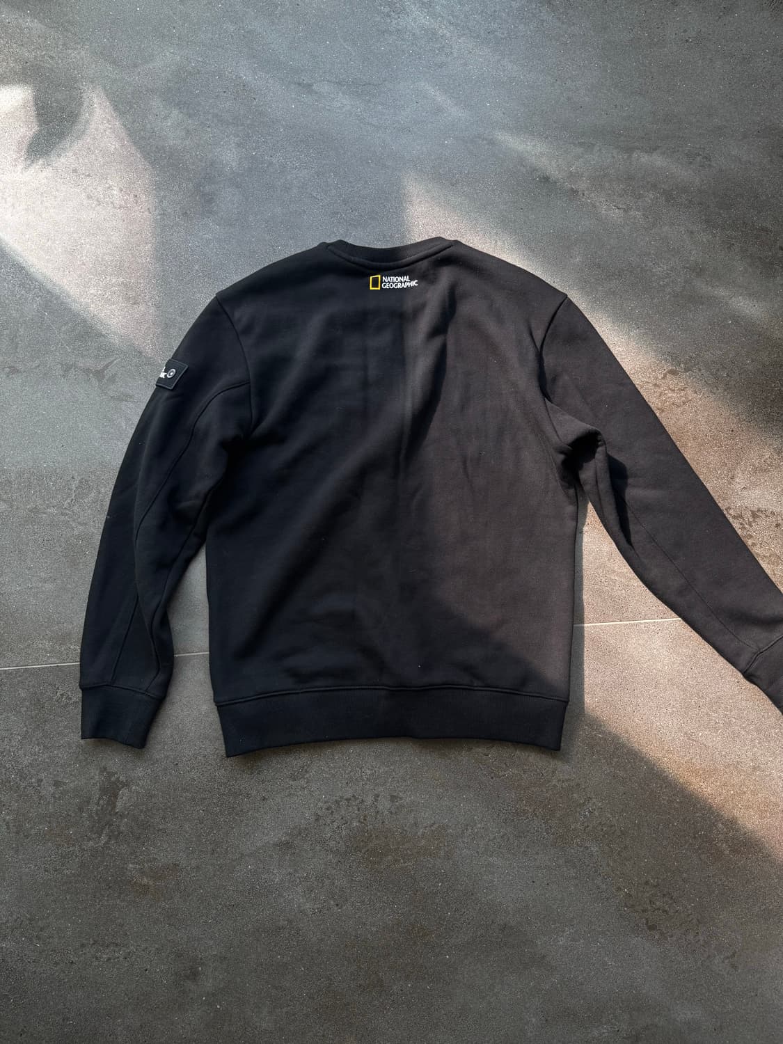 네셔널지오그래픽 맨투맨 M사이즈 상품이미지2