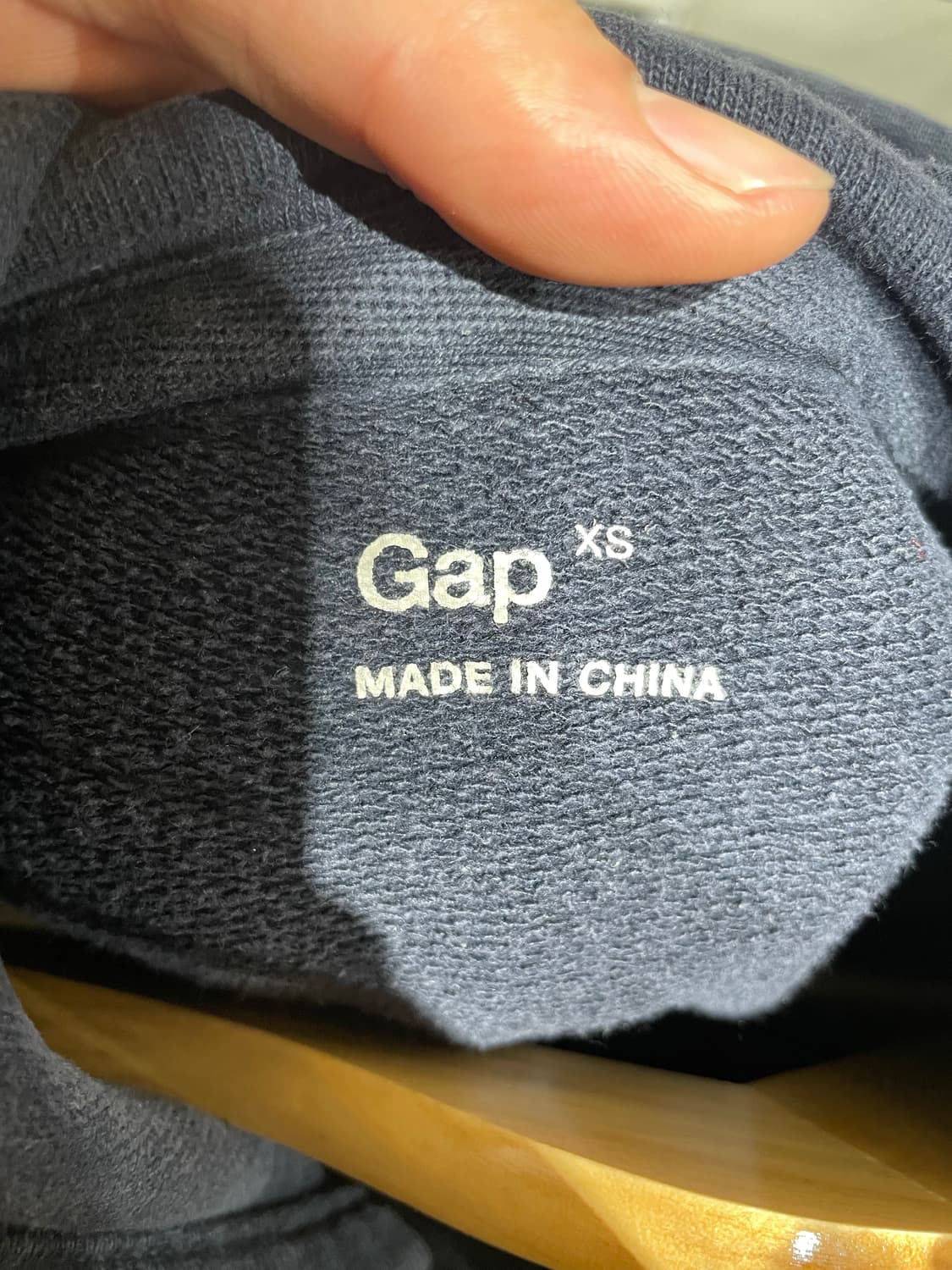 갭 빅로고 네이비 후드티  상품이미지5