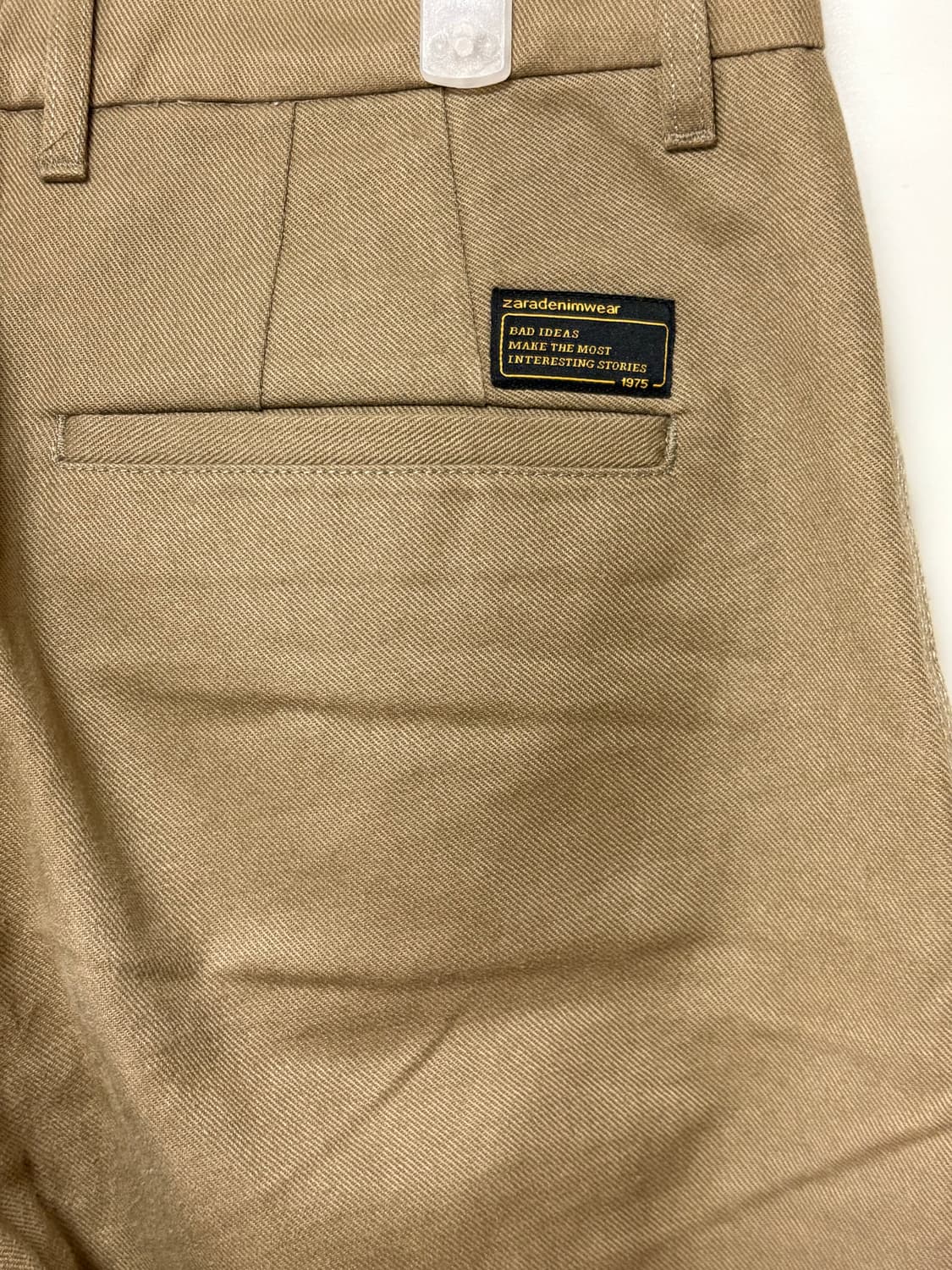 자라 카키색 세미와이드 면바지 31 상품이미지3