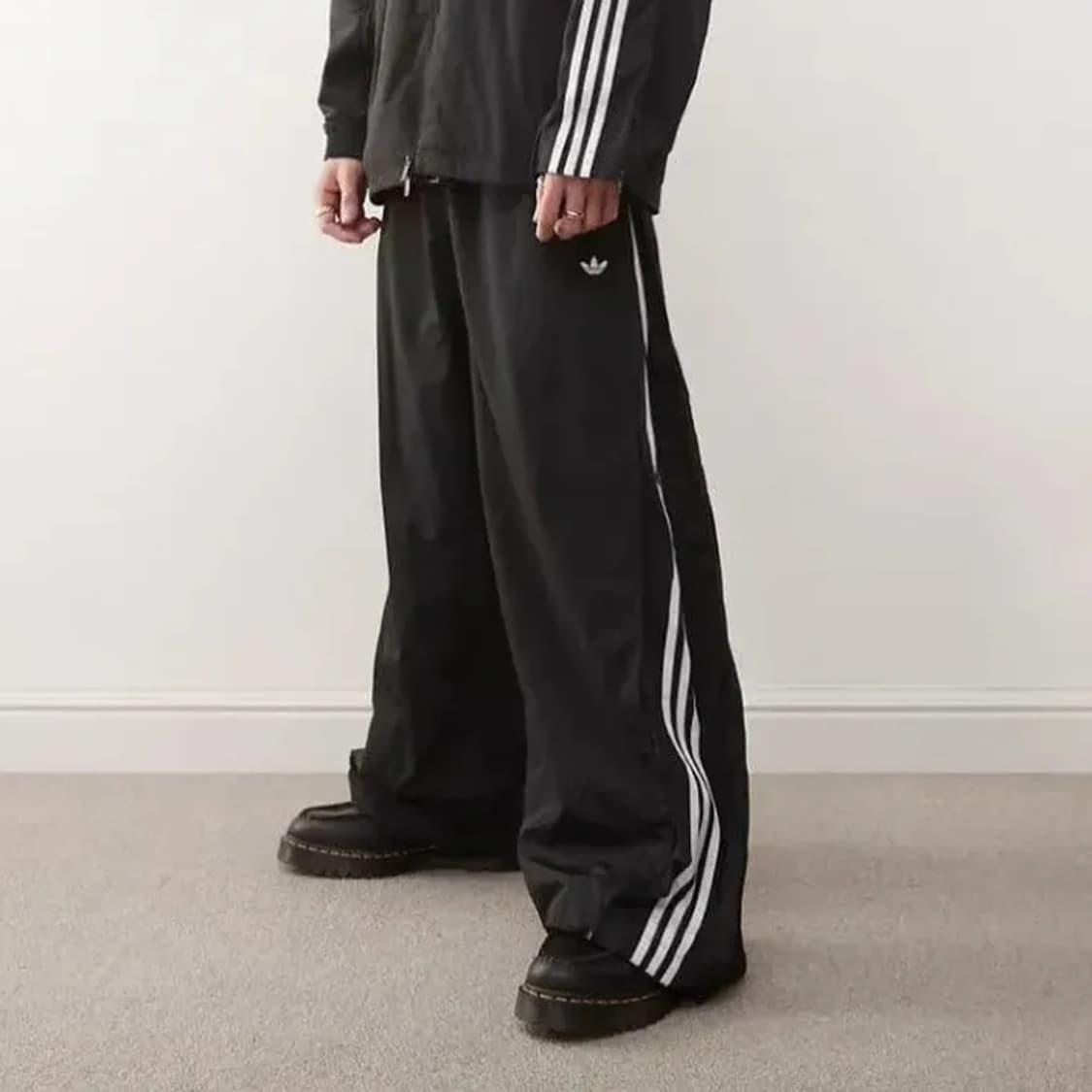아디다스 아딜레늄 adilenium 시즌3 트랙팬츠 M JX1692 상품이미지2