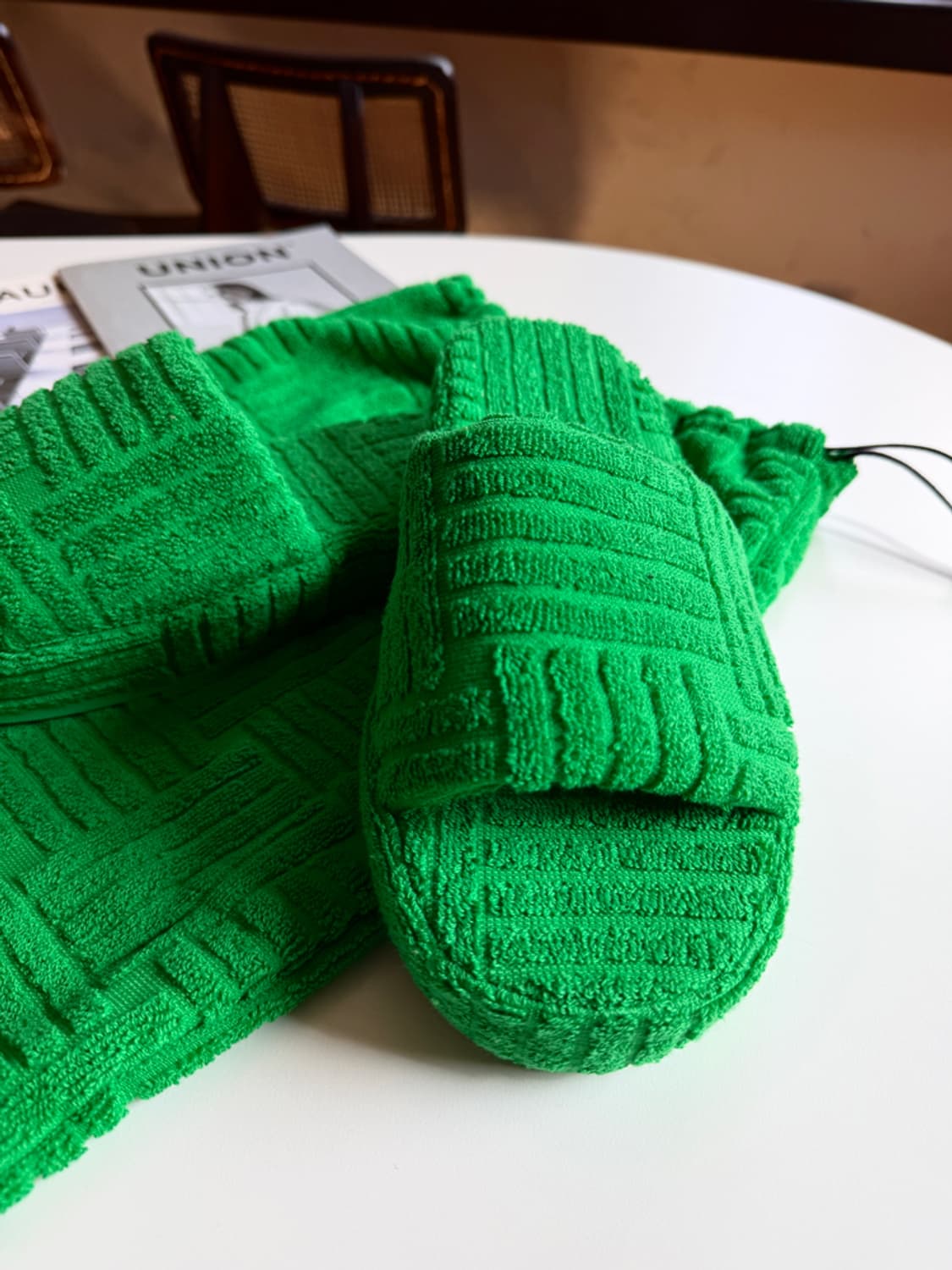 [EU40,EU41,EU44] 보테가 베네타 리조트 스폰지 그래스 상품이미지7