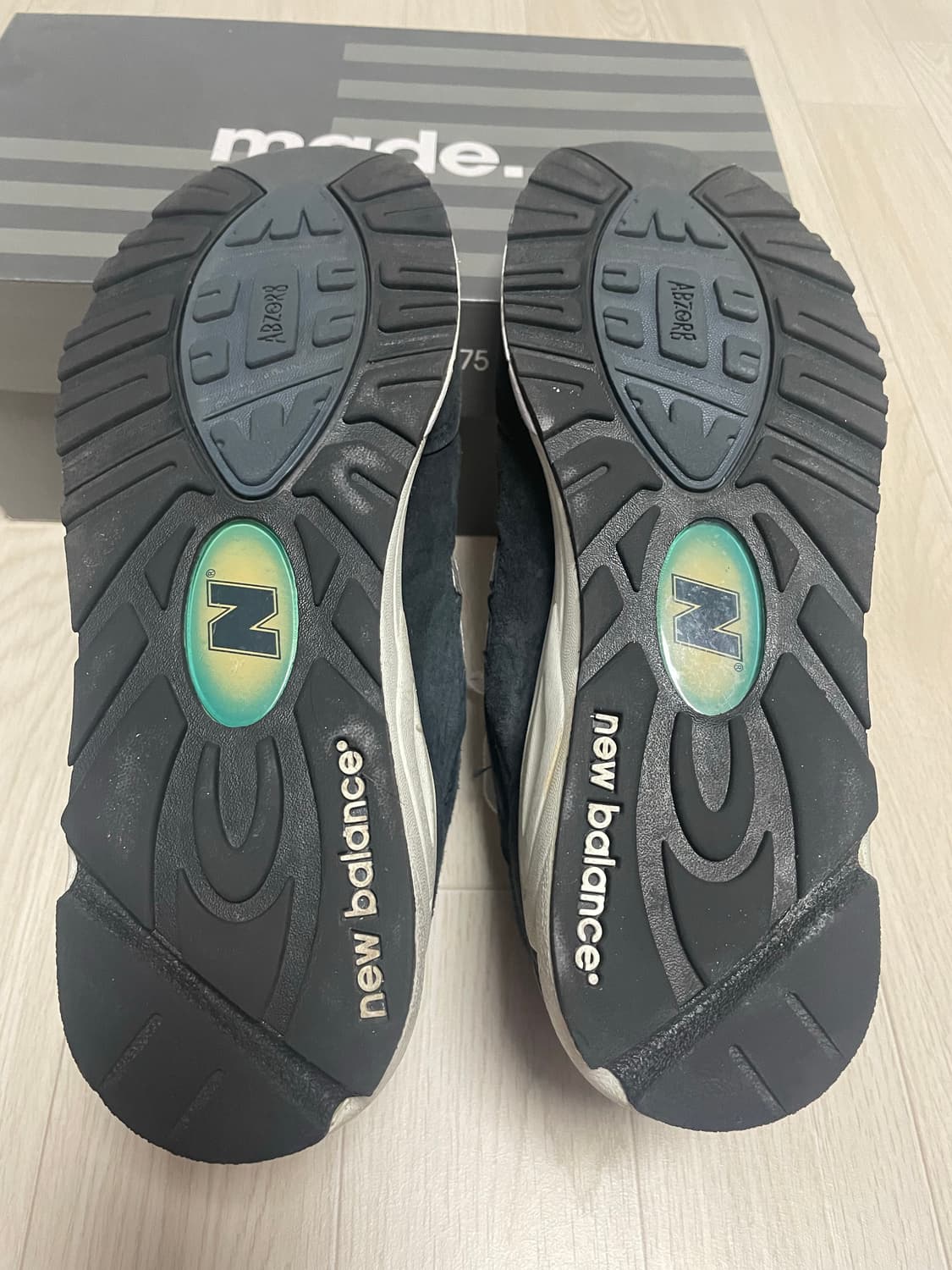 (270) 뉴발란스 990 V2 상품이미지7