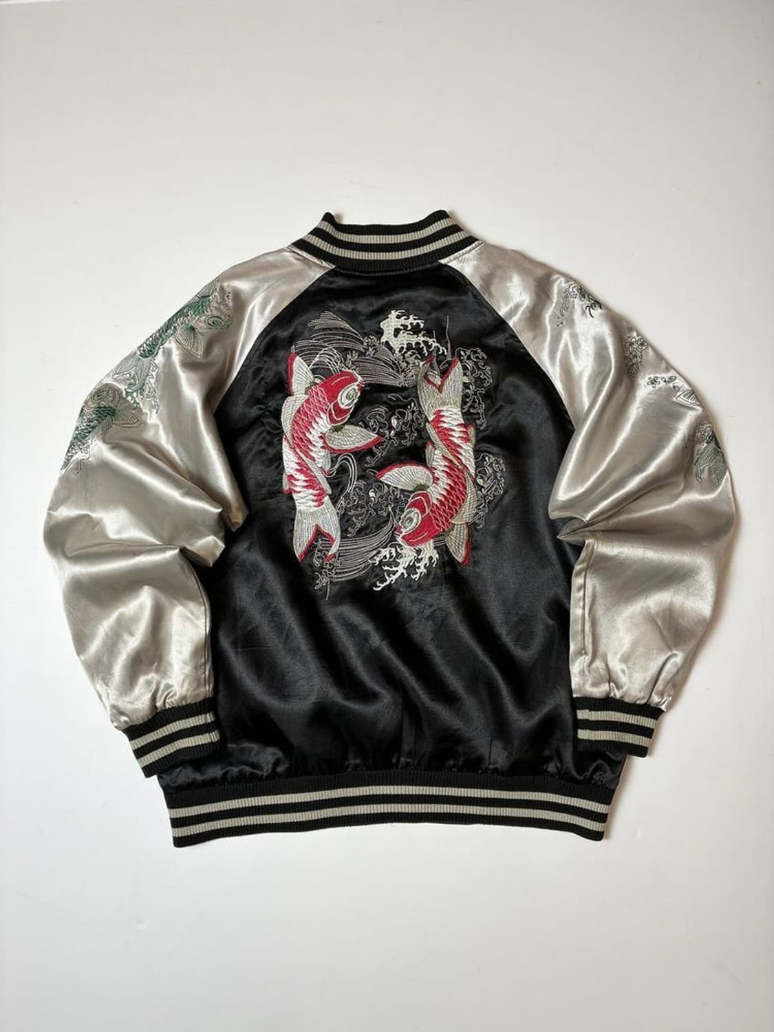 재패니즈 00's Y2K 비단 잉어 새틴 스카잔 자켓 PN8868 상품이미지1