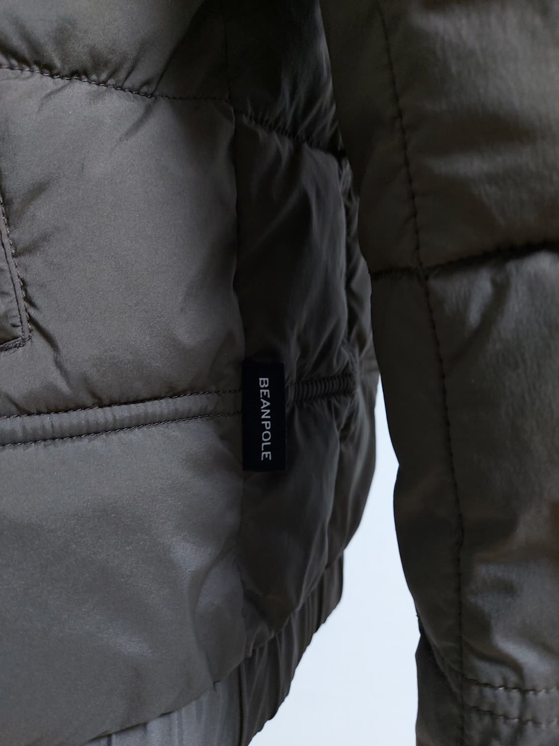 빈폴 남성 퀼팅 패딩 리버시블 봄버 자켓 (110)
 상품이미지4