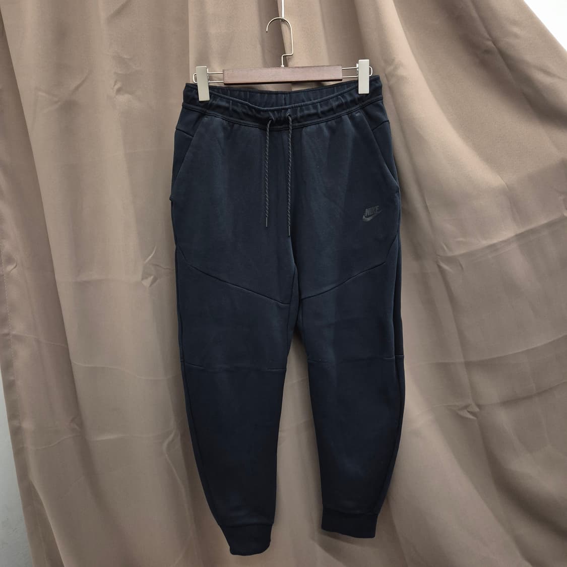 나이키 테크 플리스 조거 팬츠 L 상품이미지1