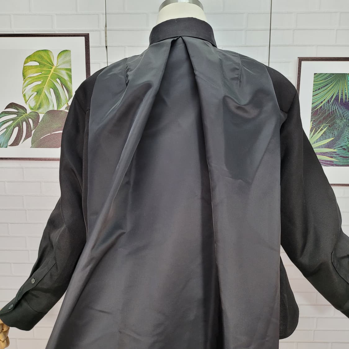 2024년 사카이 블랙 긴팔 셔츠 블라우스 1사이즈 새상품급 상품이미지7