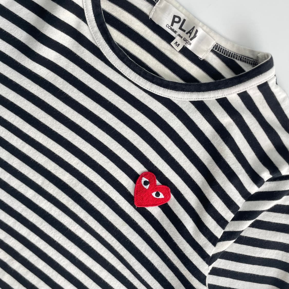 Comme des Garcons  꼼데가르송 와펜 블랙 보더티 상품이미지3