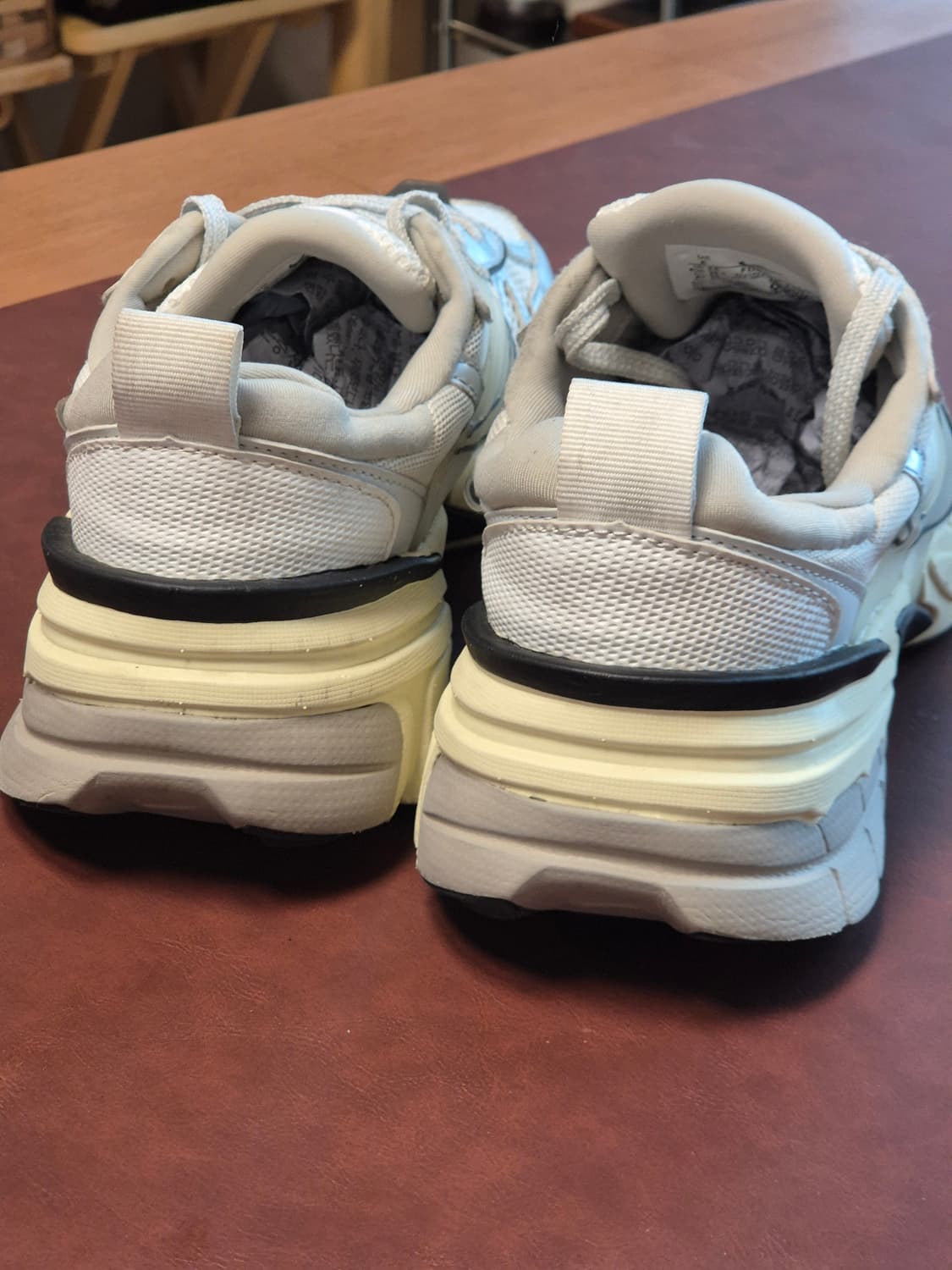 230 나이키 V2K  런  서밋 런닝화 상품이미지4