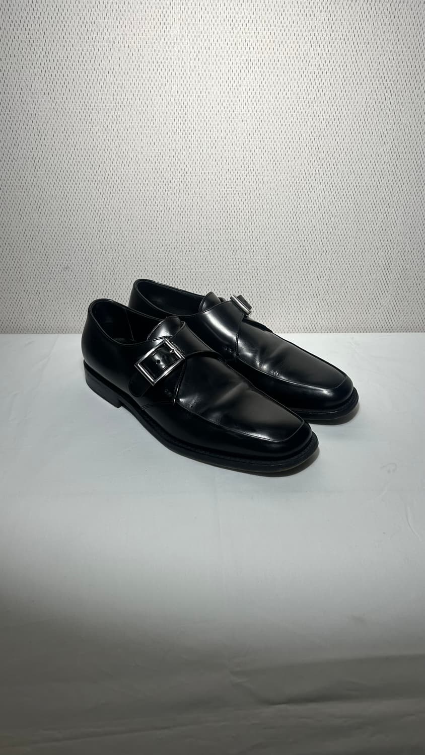 프라다 스트랩 로퍼 상품이미지1