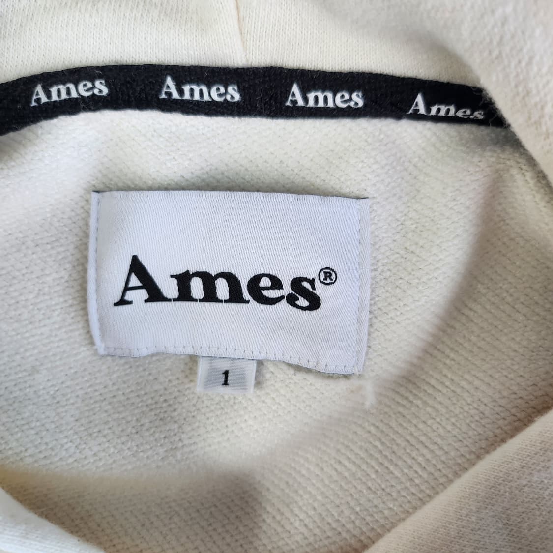 아메스 후드티 상품이미지2