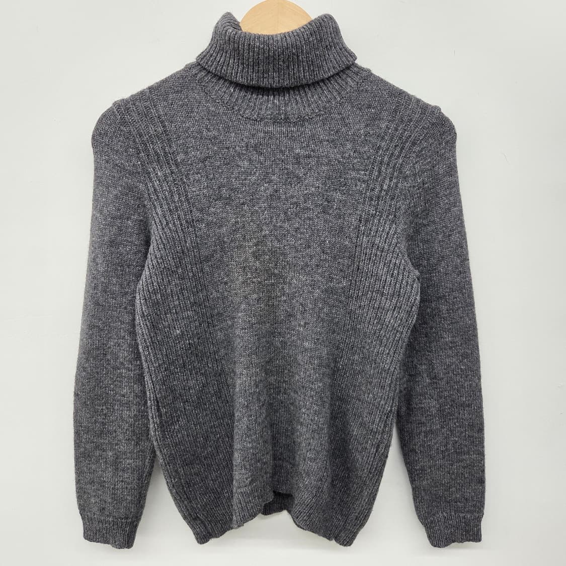 apc 아페쎄 차콜 그레이 터틀넥 니트 여s 상품이미지2