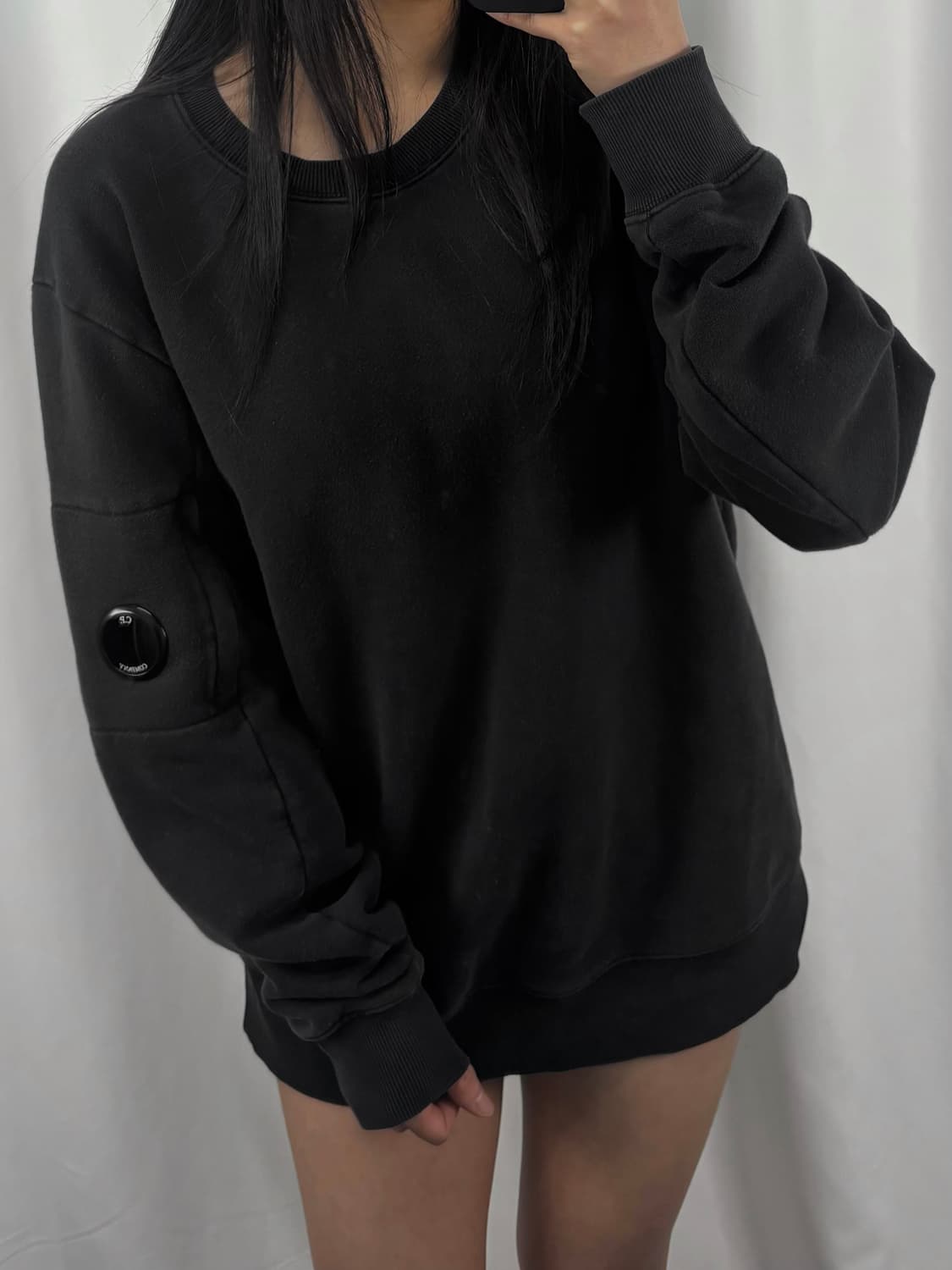 CP 컴퍼니 블랙 맨투맨 상품이미지3