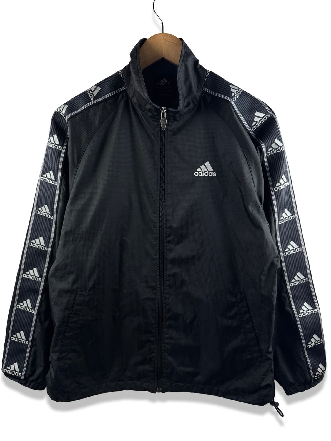 아디다스 테이프 로고 블랙 바람막이2442 상품이미지1