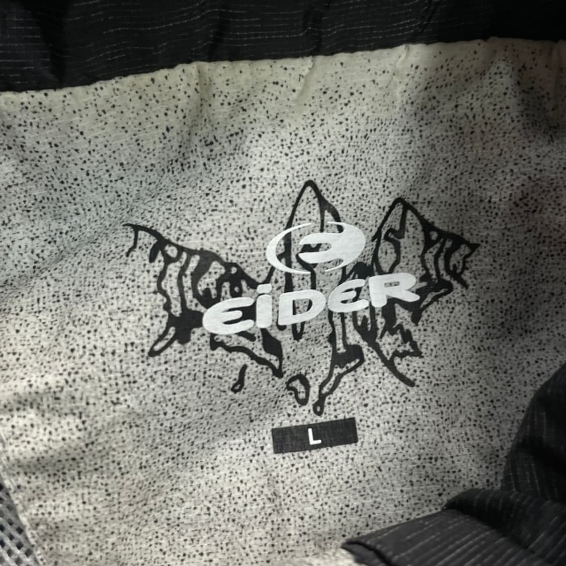 100 아이더 바람막이 상품이미지3